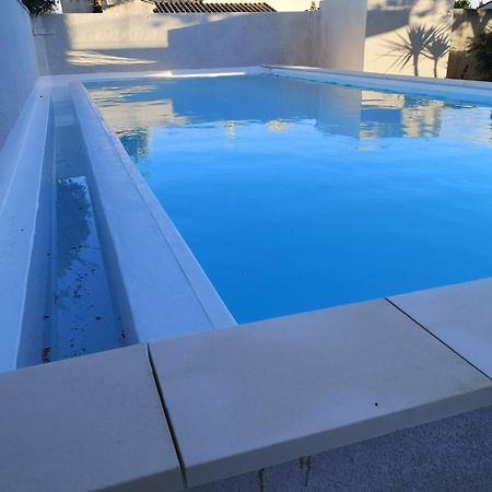 Appartement Dans Villa Avec Piscine Et Jardin Маргеритт Екстер'єр фото