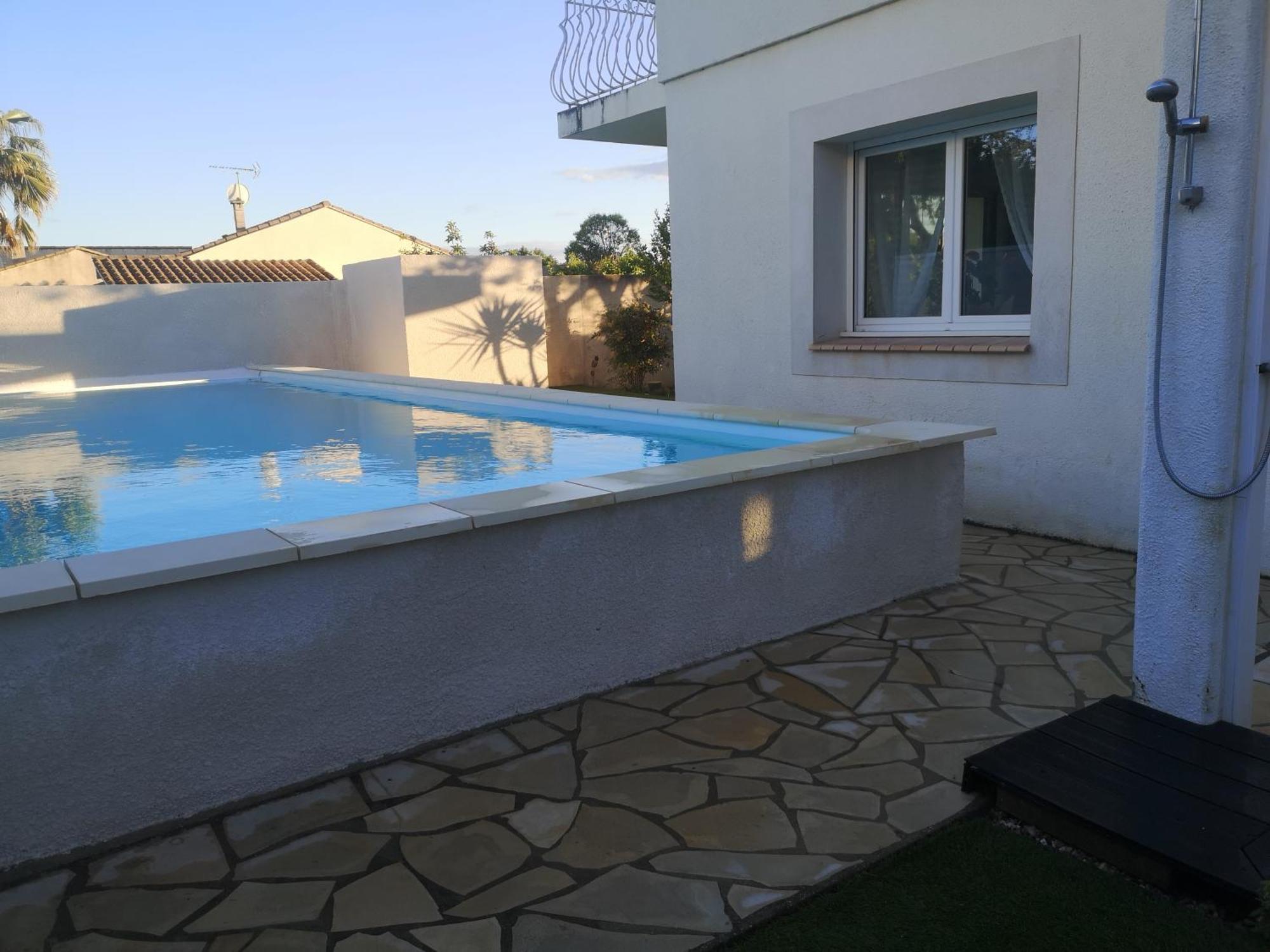 Appartement Dans Villa Avec Piscine Et Jardin Маргеритт Екстер'єр фото