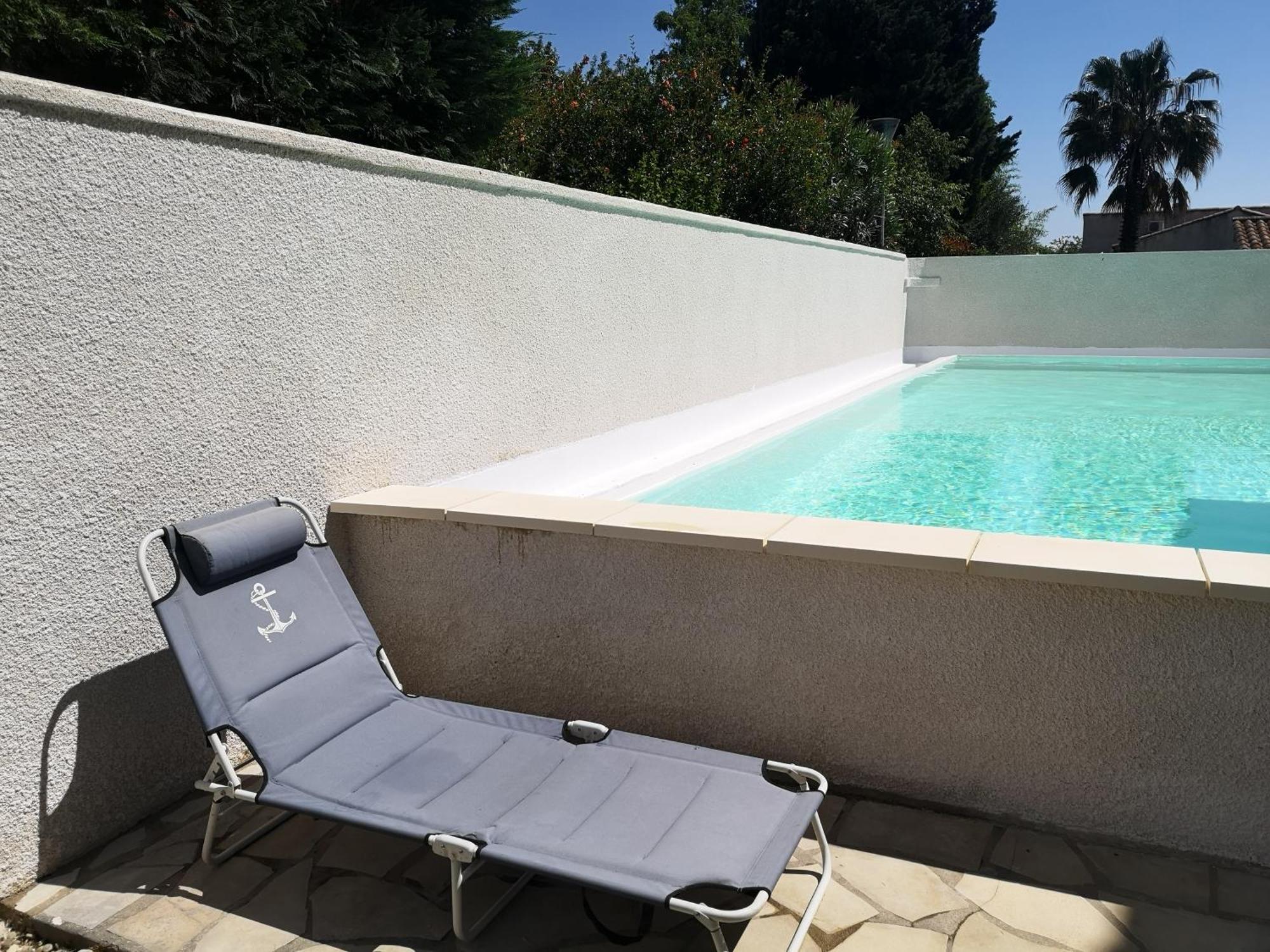 Appartement Dans Villa Avec Piscine Et Jardin Маргеритт Екстер'єр фото